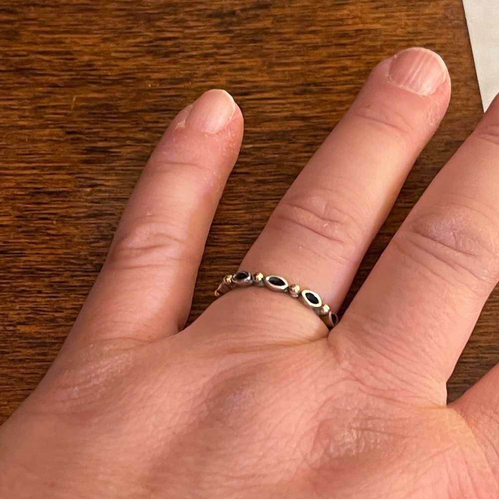Pandora ring
